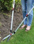 Darlac Telescopic Lawn and Hedge Shear - Image 2
