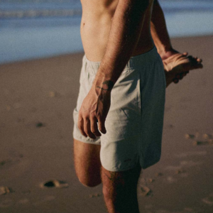 Active shorts - Overcast Grey