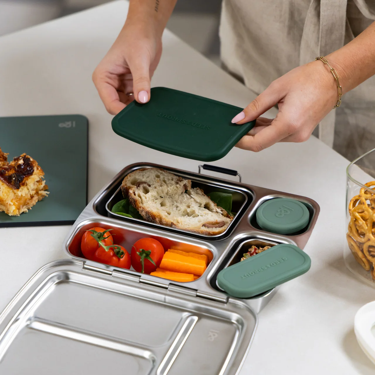 CrunchBox™ OG Lunch Box | Moss 3 Pot Set - Image 3