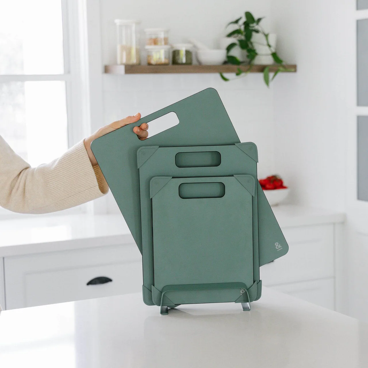 Silicone Anti-Slip Chopping Board Corners | Eucalyptus - Image 6