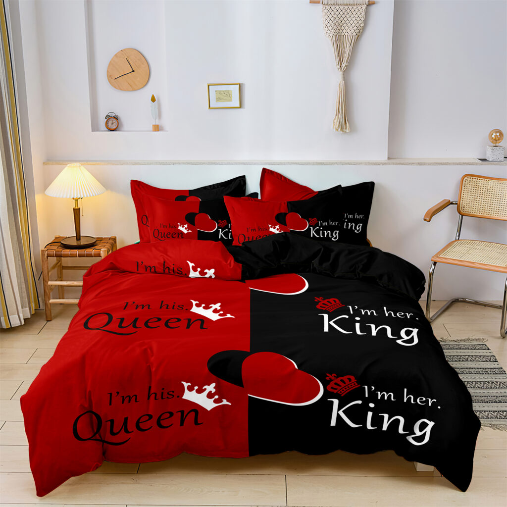 Queen and King Crown, Red Black Duvet Cover