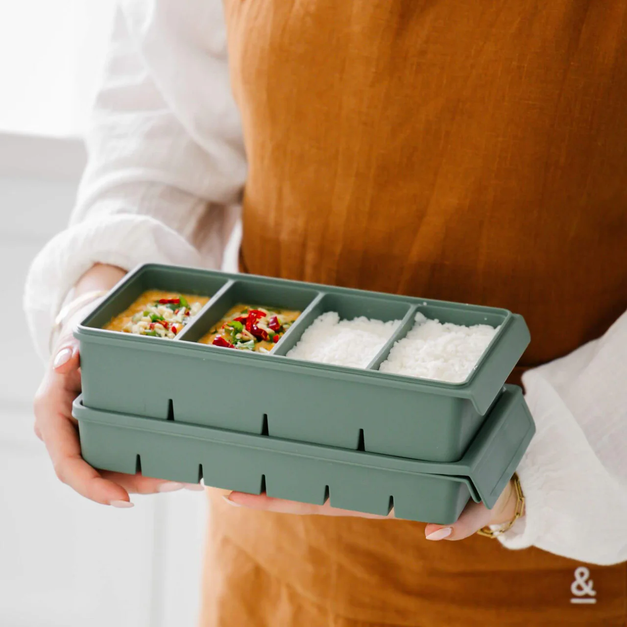 4 Portion Silicone Freezer Tray | 250ml - Image 8